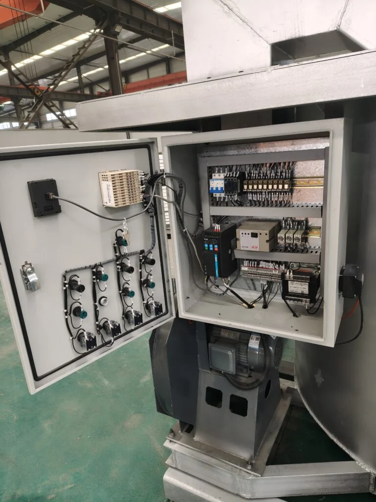 Inspección de fabricación del horno industrial antes del embarque