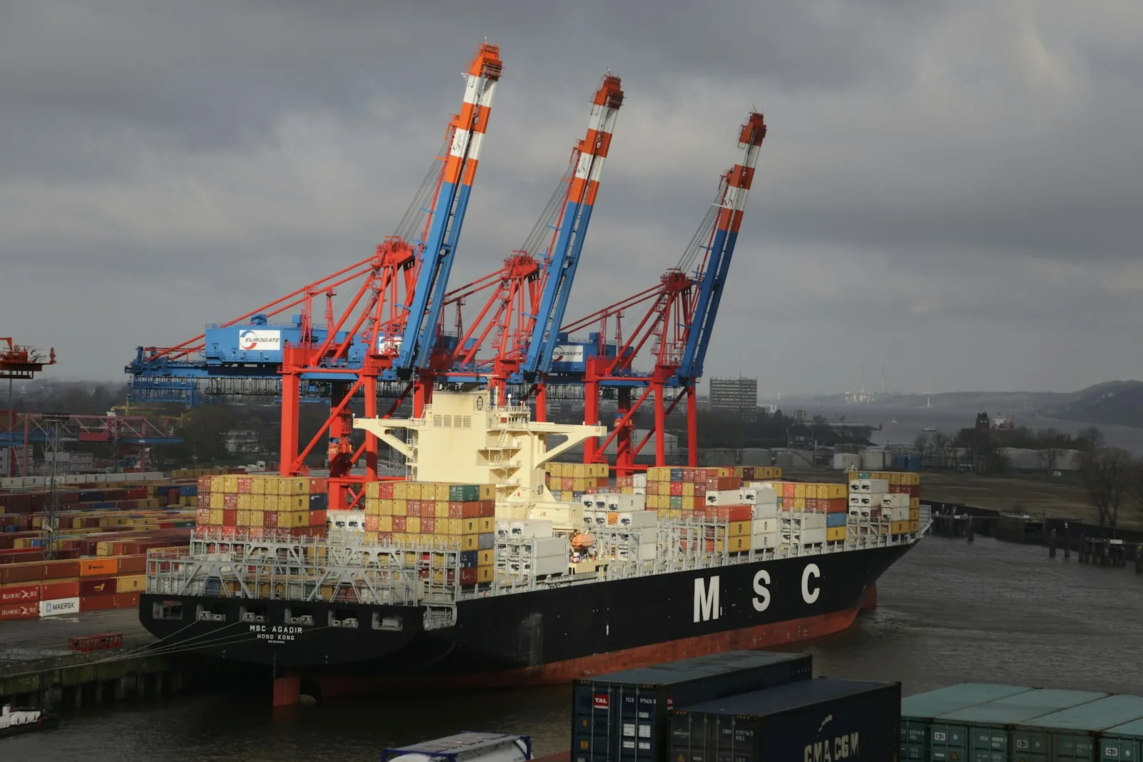Logística global agosto: portacontenedores de MSC, la naviera que devolvió siete buques al Canal de Suez